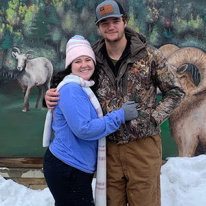 Meet your Posher, Abigail